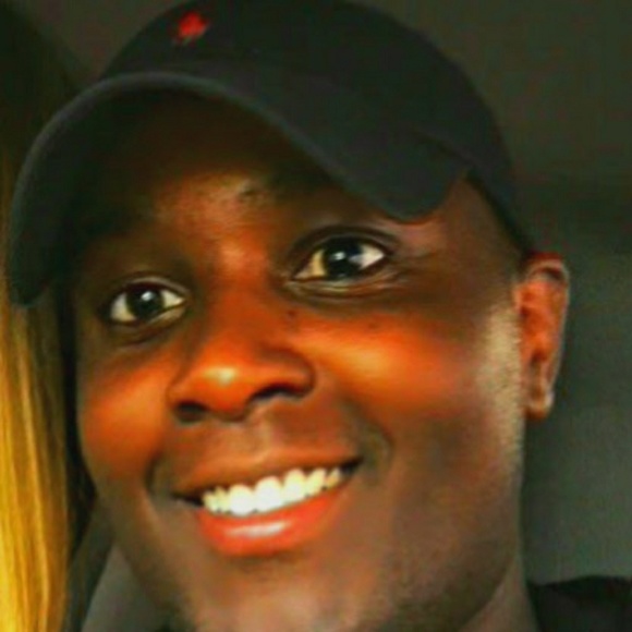 Meet your Posher, Louis - Picture 2 of 2